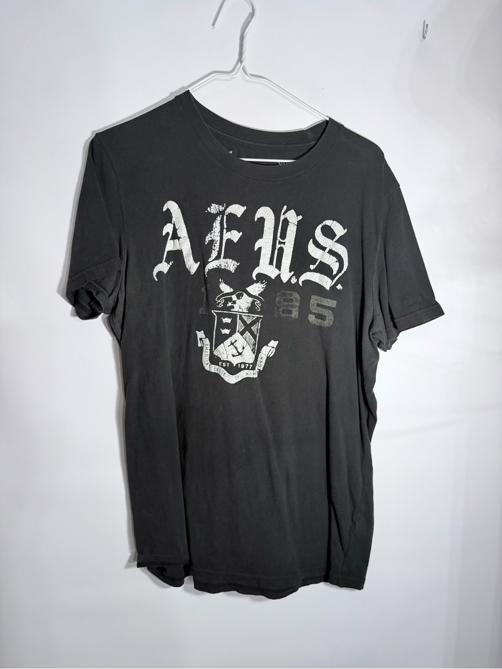 American Eagle Outfitters Black Graphic Crewneck Tee with White Crest